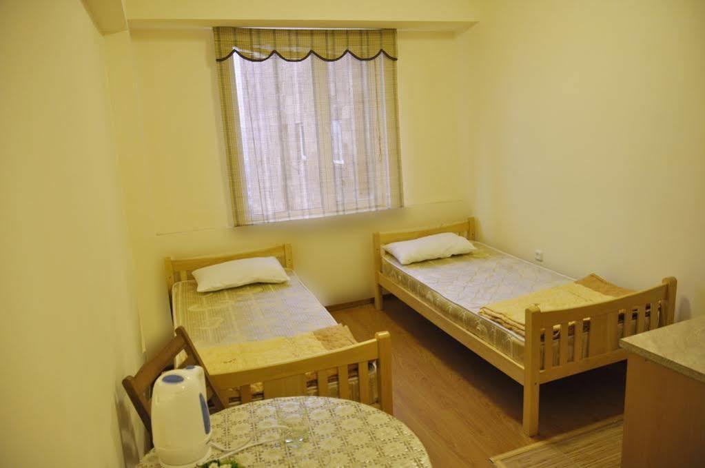 Armenia Hostel Ереван Екстериор снимка