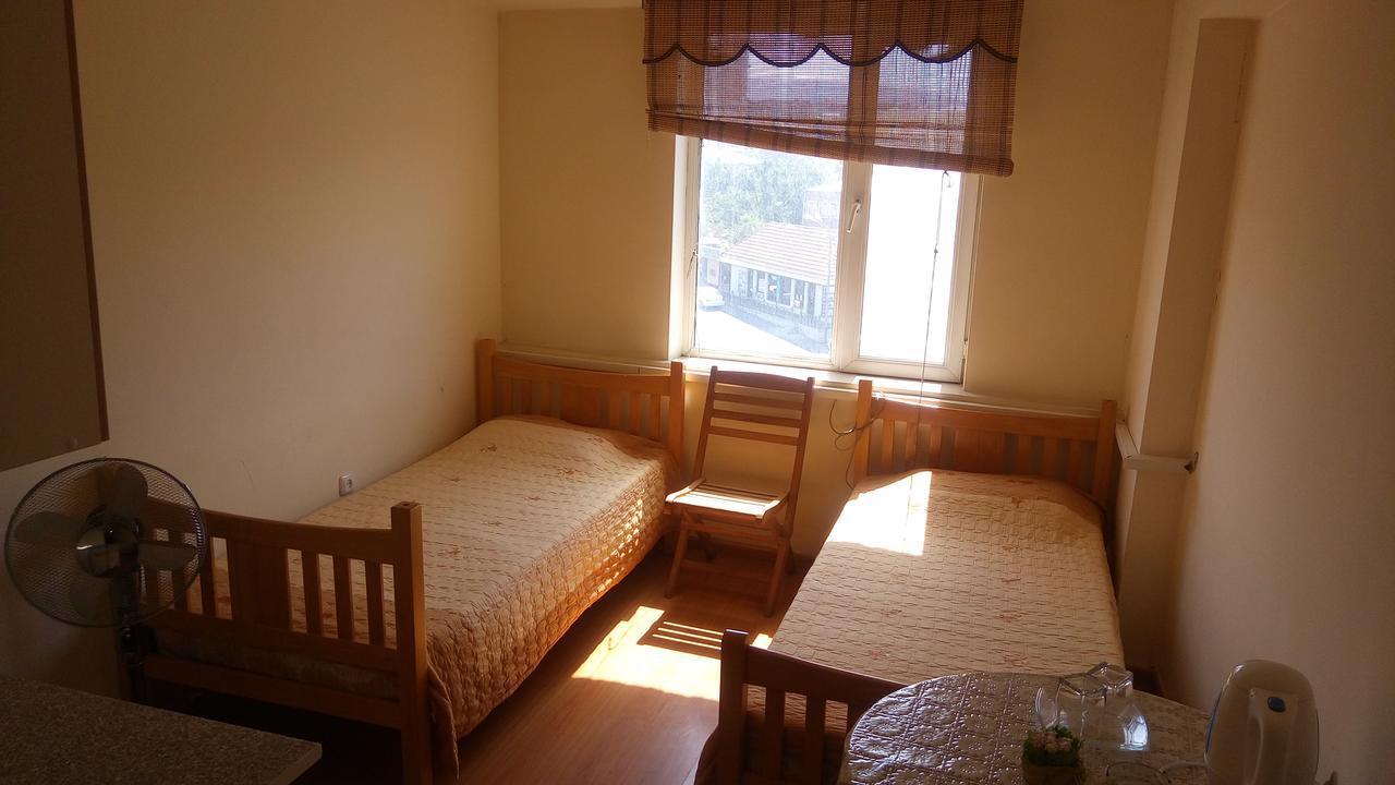 Armenia Hostel Ереван Екстериор снимка